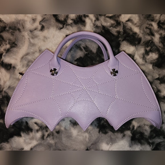 Purple Bat Purse - Picture 1 of 5